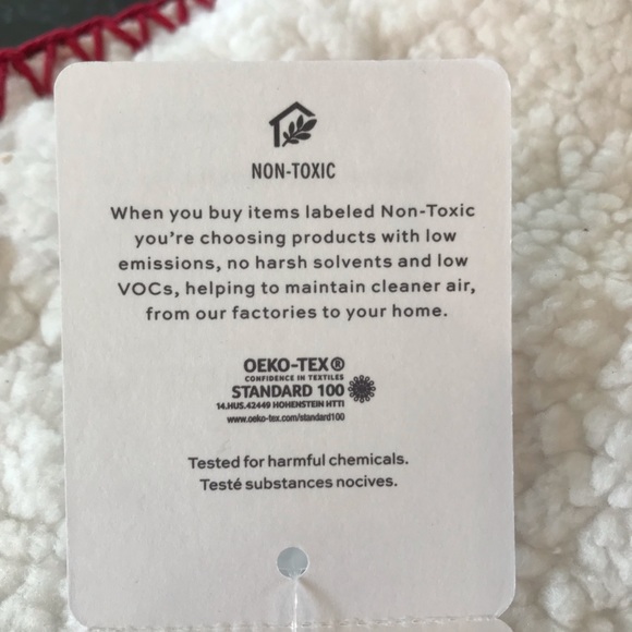 New Pottery Barn Thermal Sherpa Back Knit Pillow Cover, Red & Cream Cozy Pillow - Picture 9 of 16